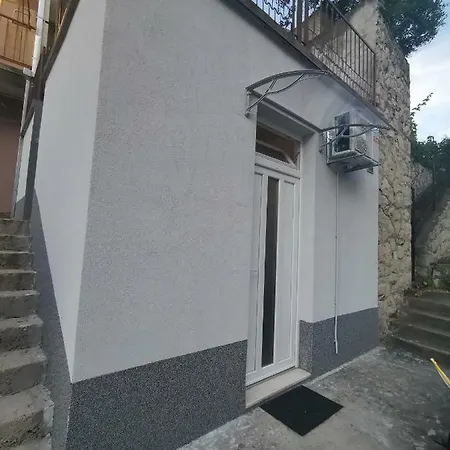 A&m Studio * Σπλιτ